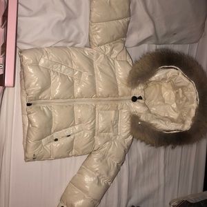 Authentic Moncler 2t send me an offer!
